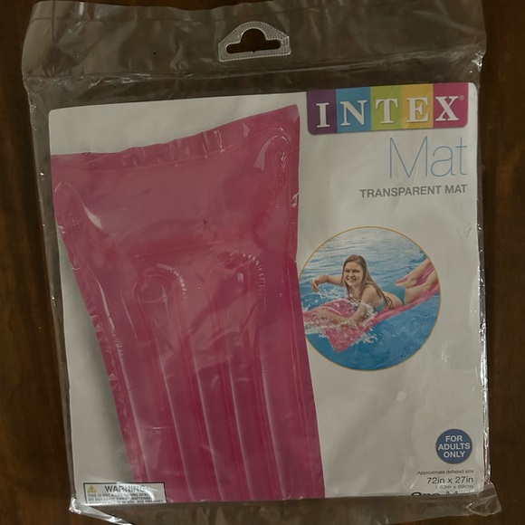 LAST CHANCE💰FINAL PRICE DROP💰NWT Brand new Intex pool mat/float - Picture 1 of 2